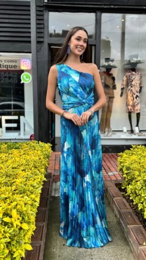 Vestido en seda estampada plisada